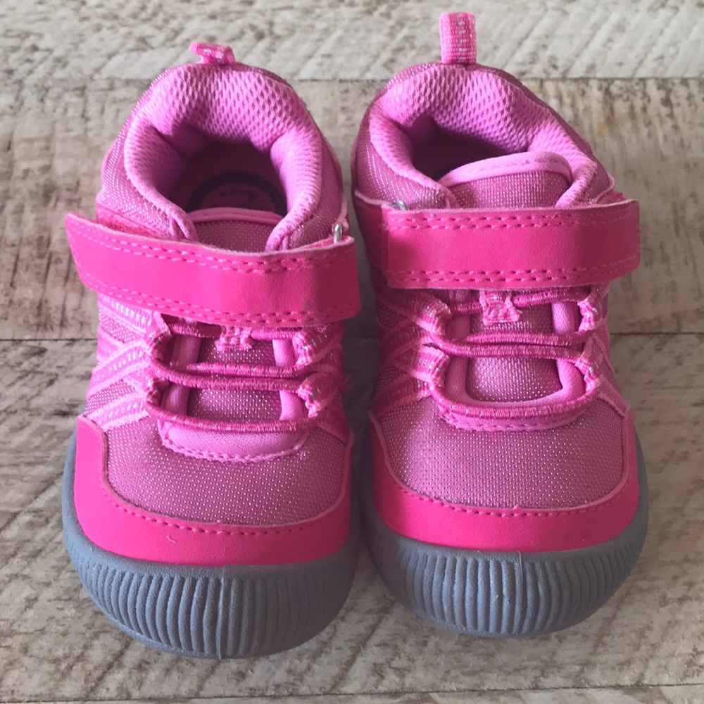 Osh Kosh NWOT Size 6 Girls - Cute!!